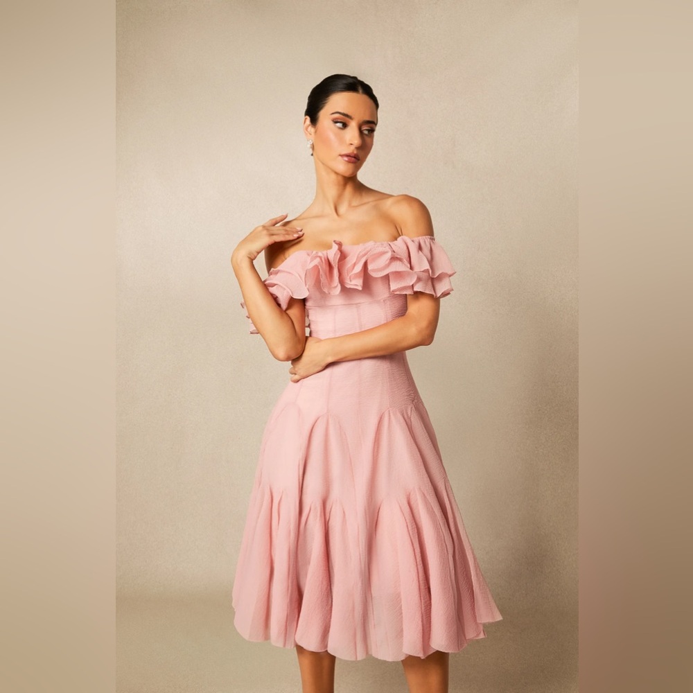Off-Shoulder Ruffled Pink Strapless Dress